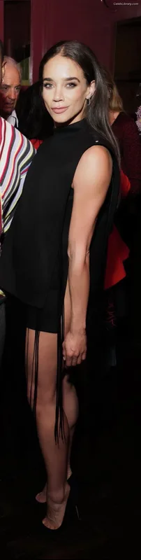 Hannah John-Kamen photo 8 of 505
