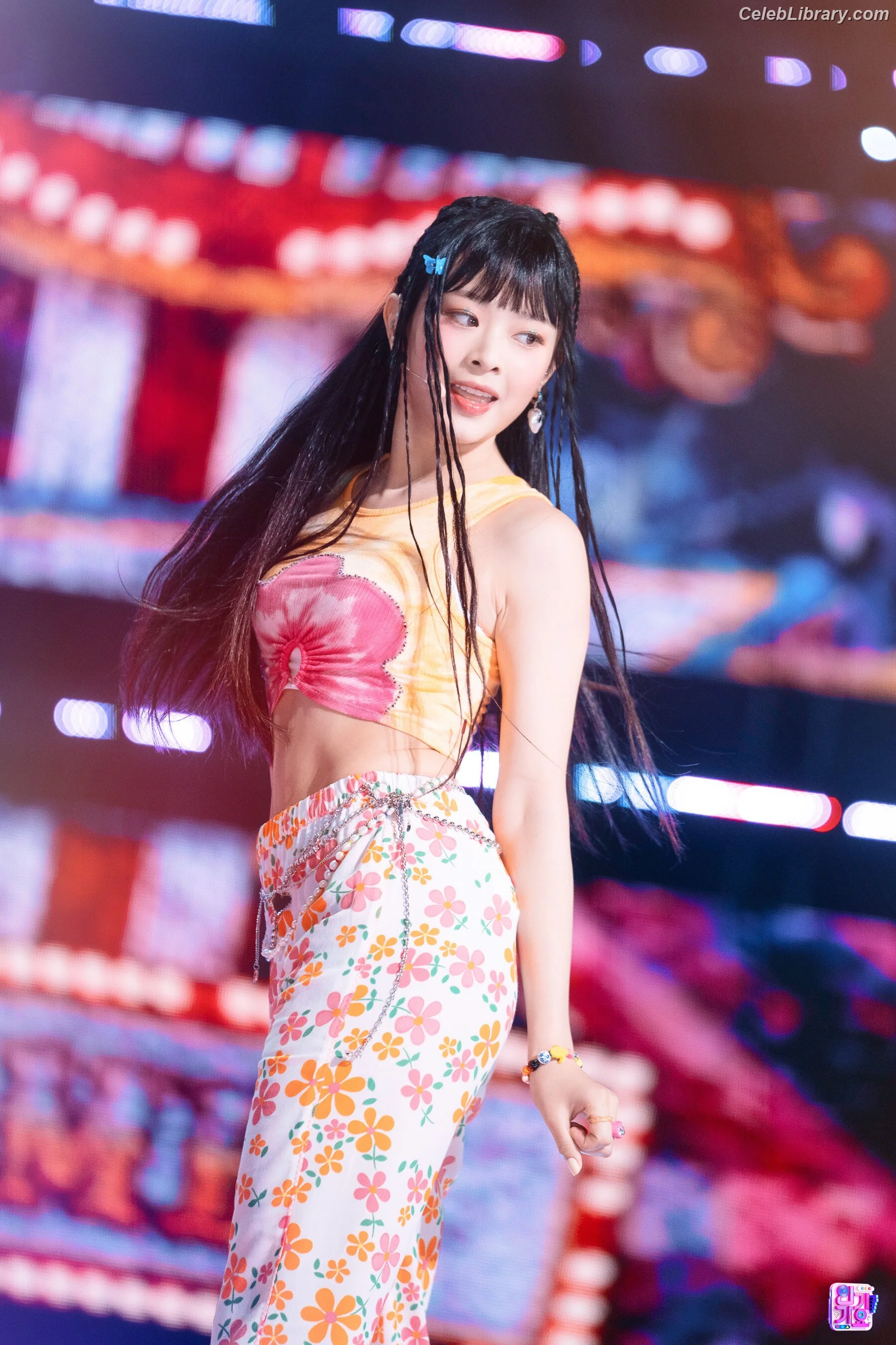 Hanni Pham  Hanni newjeans (NJZ) photo 1 of 819
