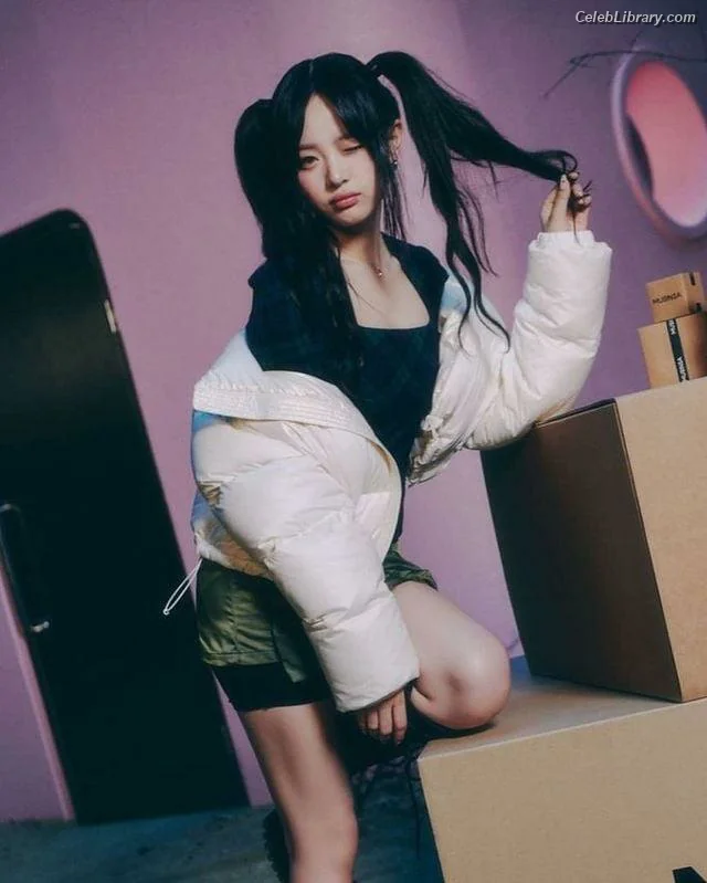 Hanni Pham  Hanni newjeans (NJZ) photo 19 of 819
