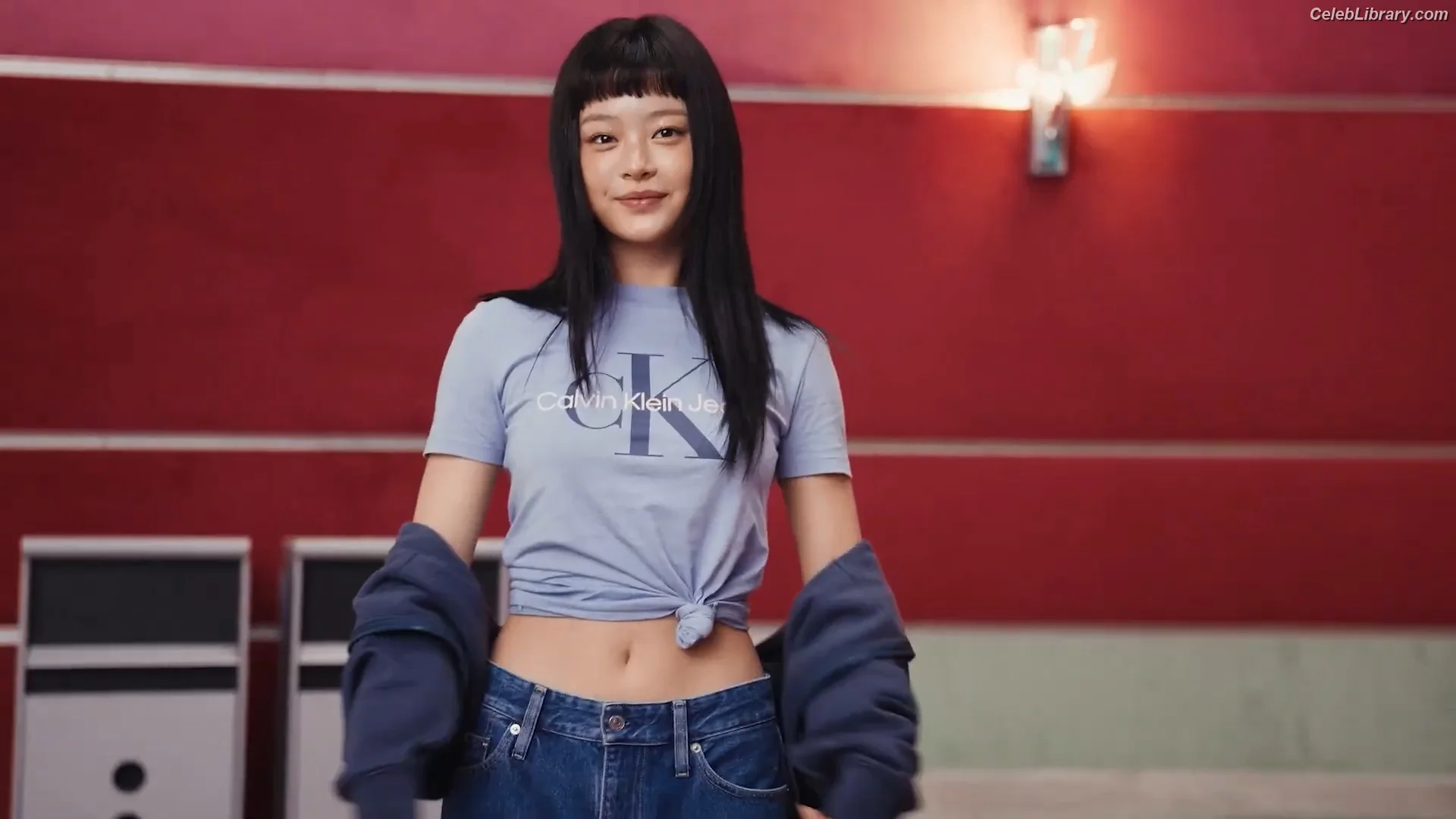 Hanni Pham  Hanni newjeans (NJZ) photo 9 of 819