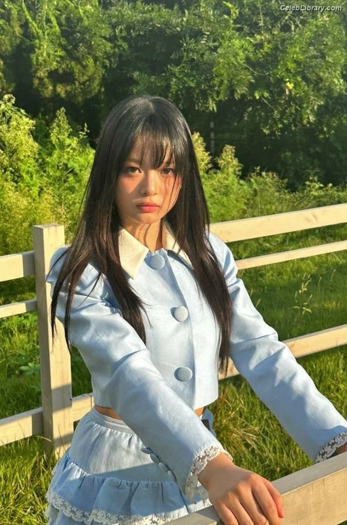 Hanni Pham  Hanni newjeans (NJZ) photo 19 of 819
