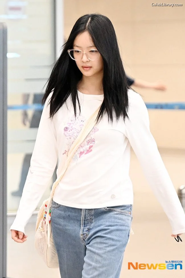 Hanni Pham  Hanni newjeans (NJZ) photo 20 of 819