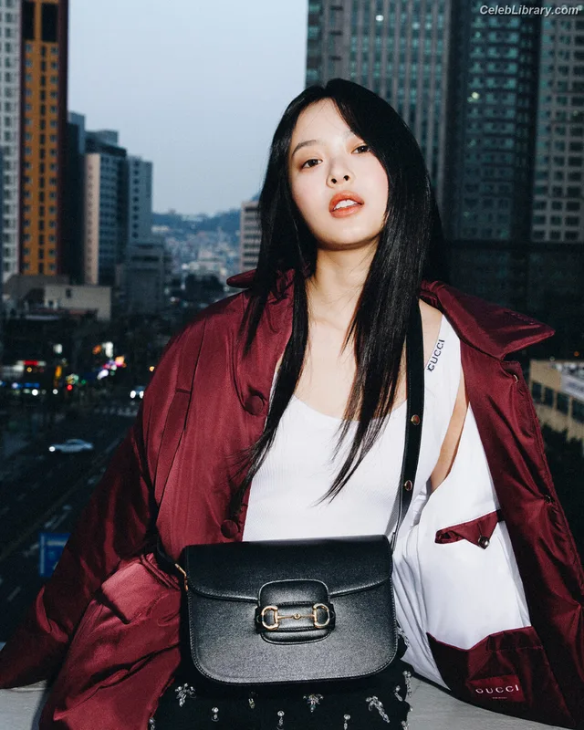 Hanni Pham  Hanni newjeans (NJZ) photo 20 of 820