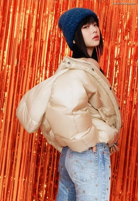 Hanni Pham Hanni newjeans (NJZ) photo 3 of 820
