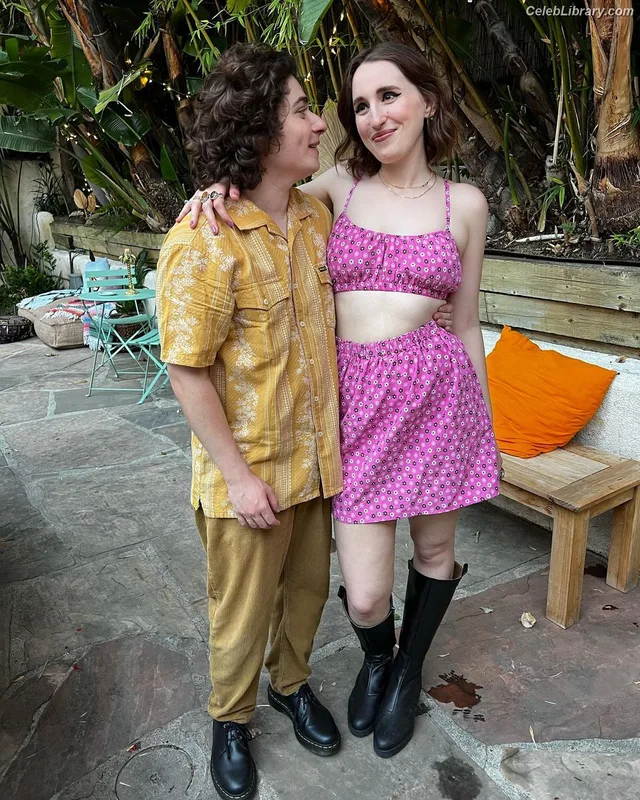 Harley Quinn Smith photo 6 of 500