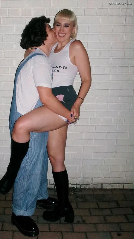 Harley Quinn Smith photo 3 of 500