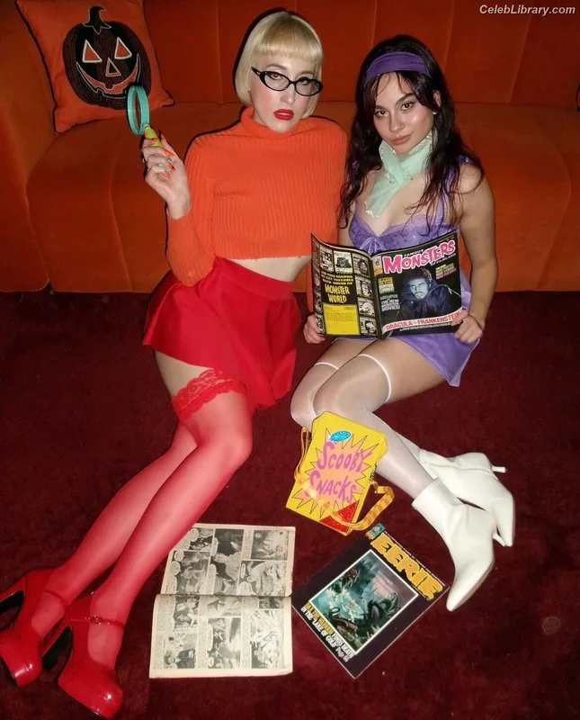 Harley Quinn Smith photo 5 of 500