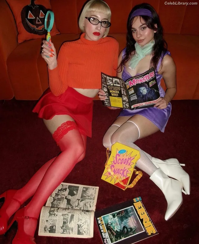 Harley Quinn Smith photo 8 of 500
