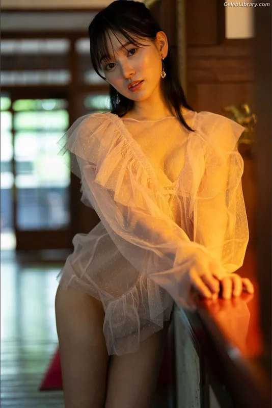 Haruka Kodama photo 4 of 60
