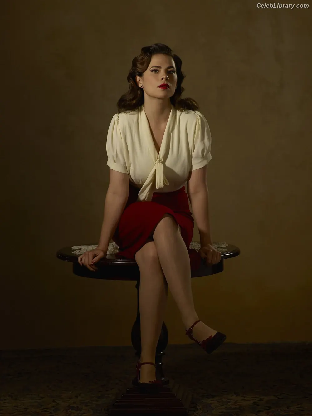 Hayley Atwell photo 14 of 541