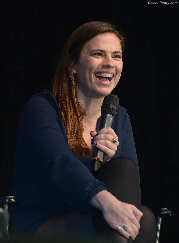 Hayley Atwell photo 14 of 542
