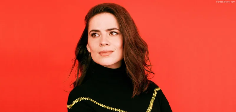 Hayley Atwell photo 15 of 542