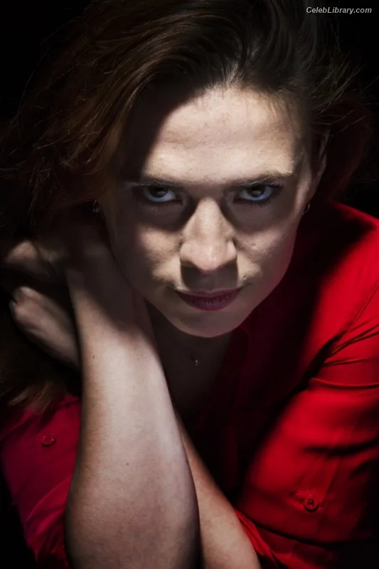 Hayley Atwell photo 21 of 542