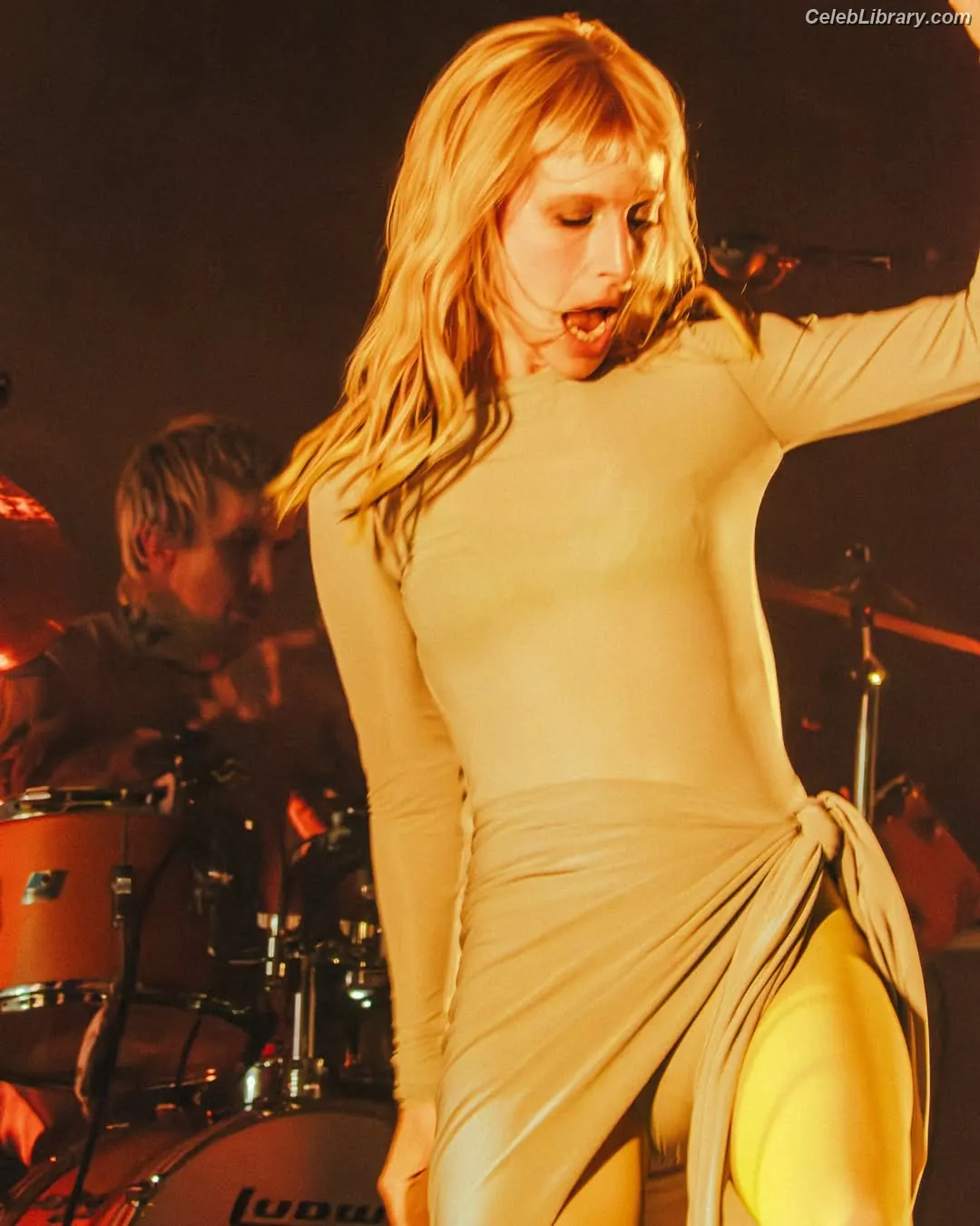 Hayley Williams photo 6 of 372