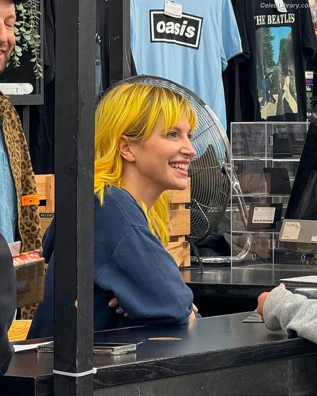Hayley Williams photo 3 of 373