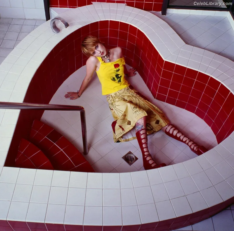 Hayley Williams photo 4 of 373