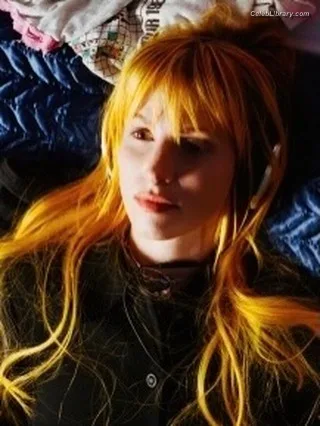 Hayley Williams photo 7 of 373