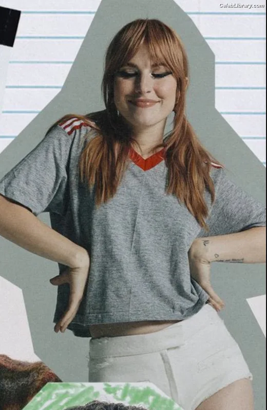 Hayley Williams photo 22 of 373