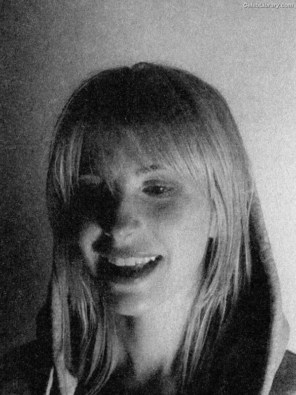 Hayley Williams photo 11 of 373