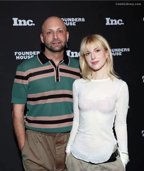 Hayley Williams photo 10 of 373