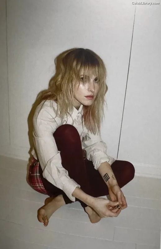 Hayley Williams photo 15 of 373