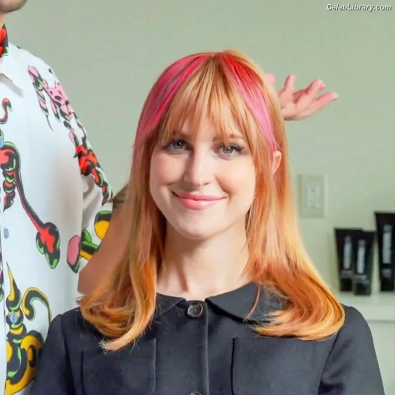 Hayley Williams photo 16 of 373