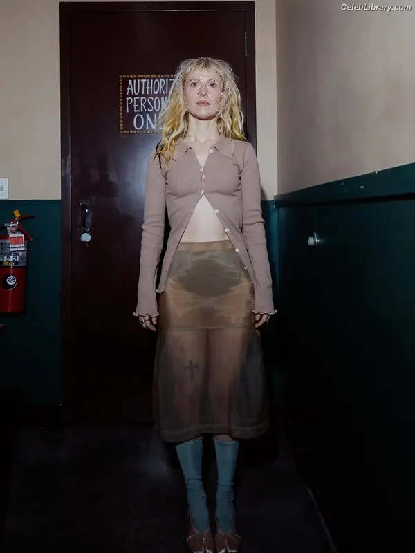 Hayley Williams photo 4 of 373
