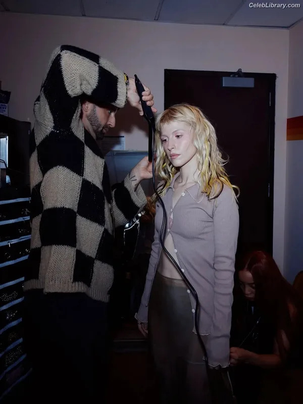 Hayley Williams photo 5 of 373