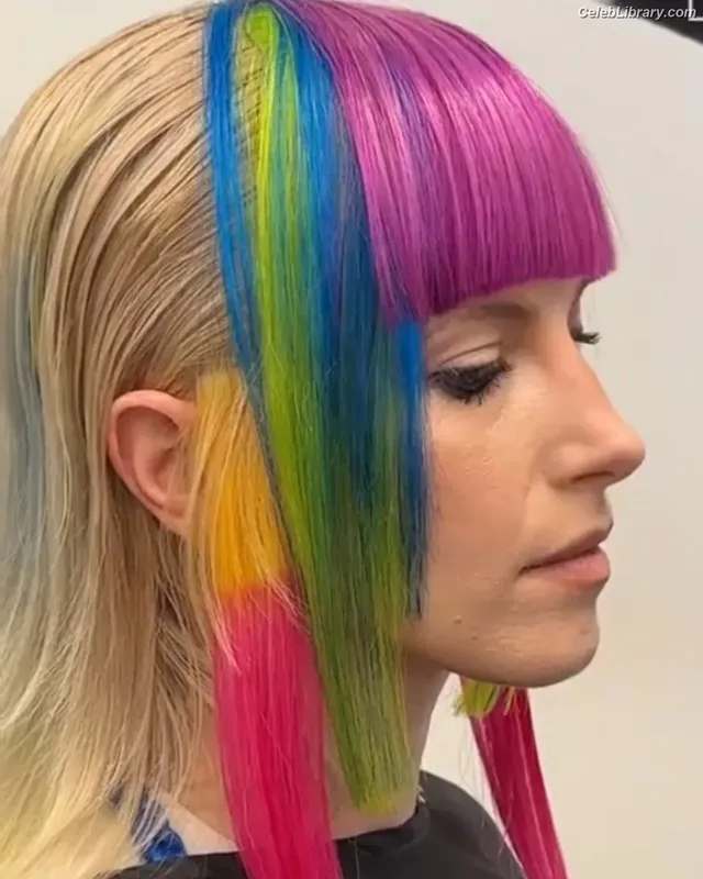 Hayley Williams photo 6 of 373