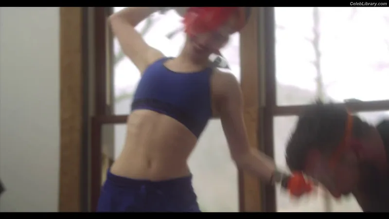 Hayley Williams photo 18 of 373