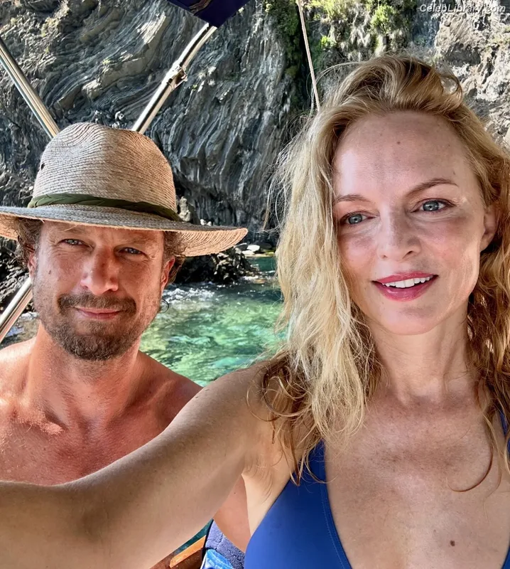 Heather Graham photo 8 of 483