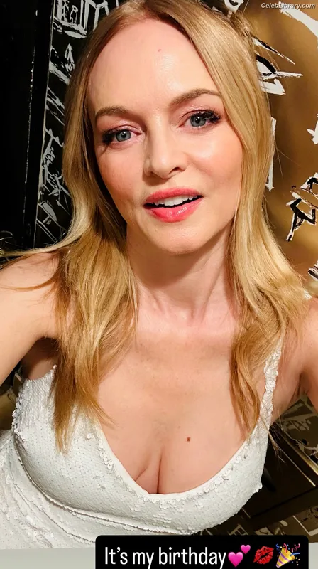 Heather Graham photo 7 of 483