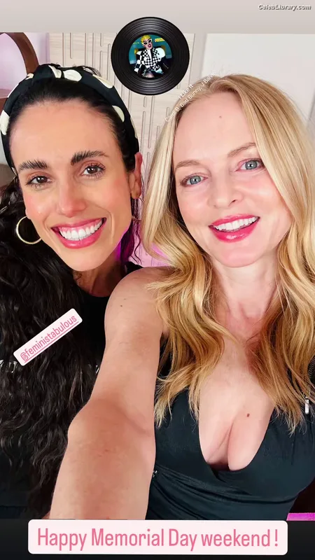 Heather Graham photo 5 of 483