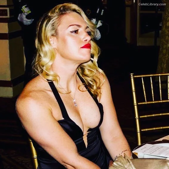 Heather Hardy photo 22 of 420