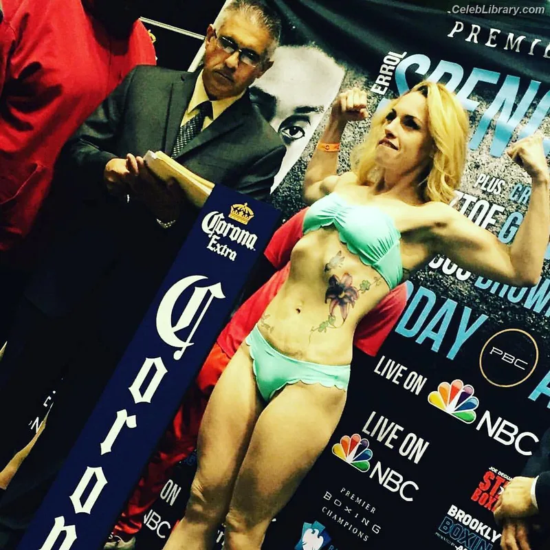 Heather Hardy photo 22 of 421