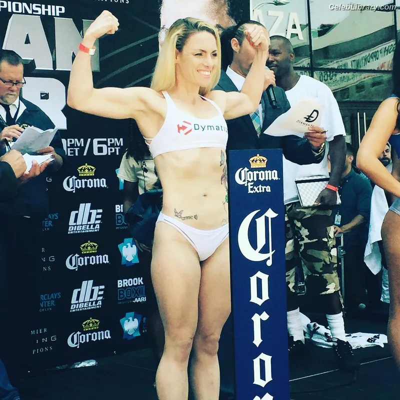 Heather Hardy photo 2 of 421