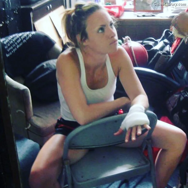 Heather Hardy photo 2 of 421