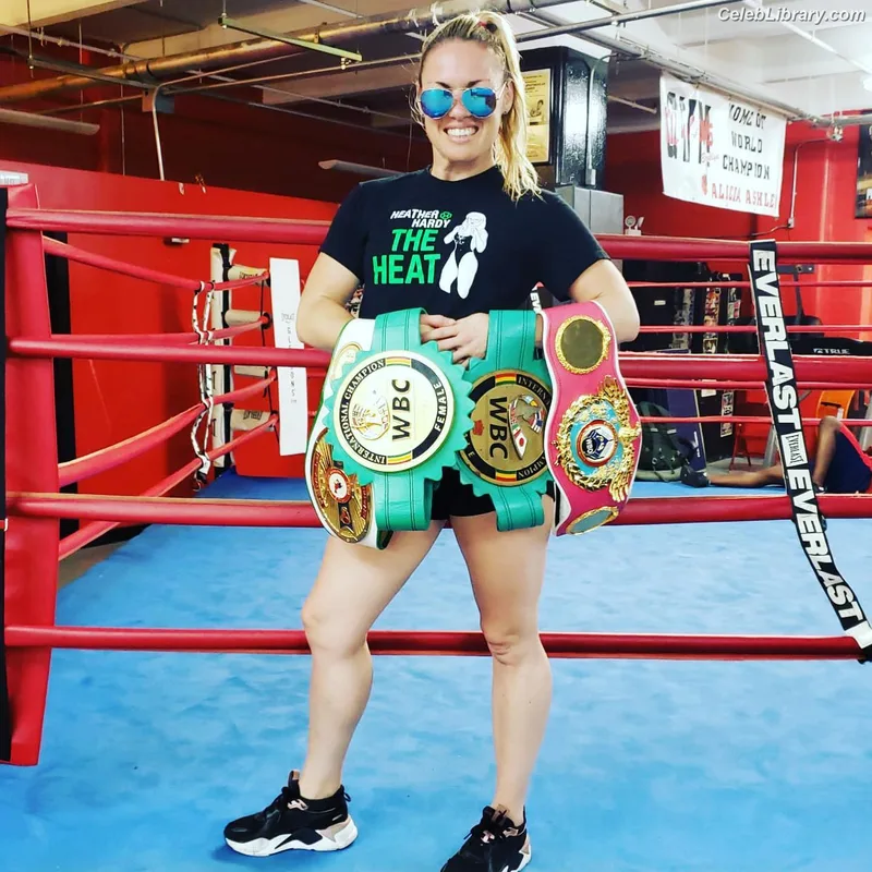 Heather Hardy photo 3 of 421