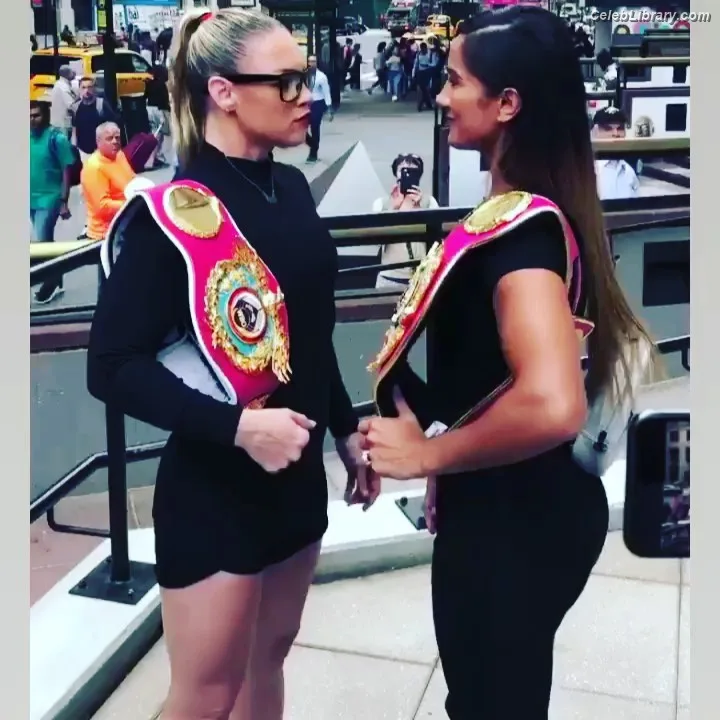 Heather Hardy photo 6 of 421