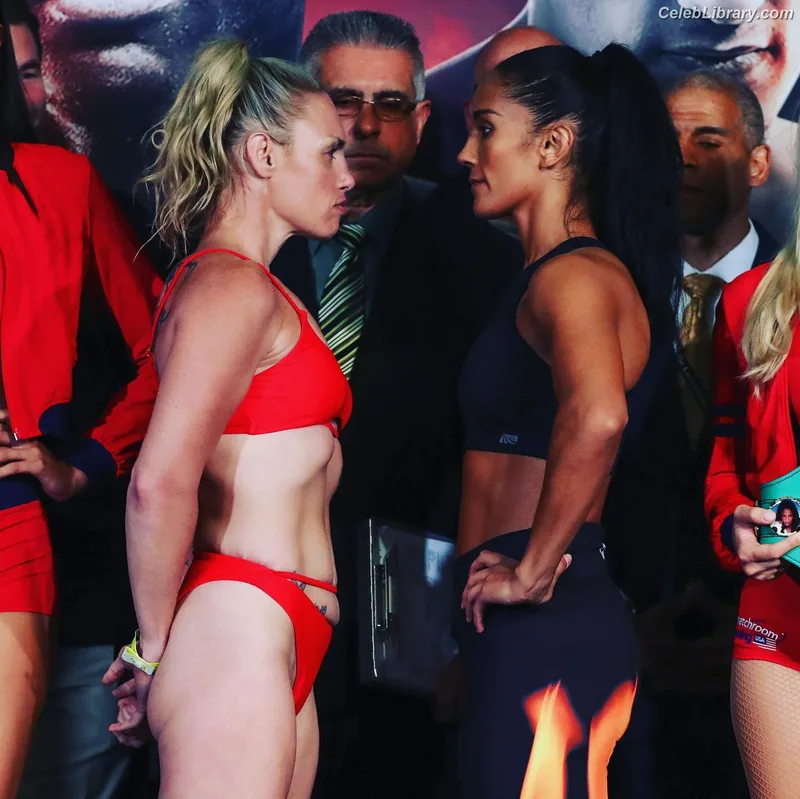 Heather Hardy photo 11 of 421