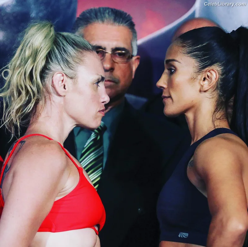 Heather Hardy photo 12 of 421