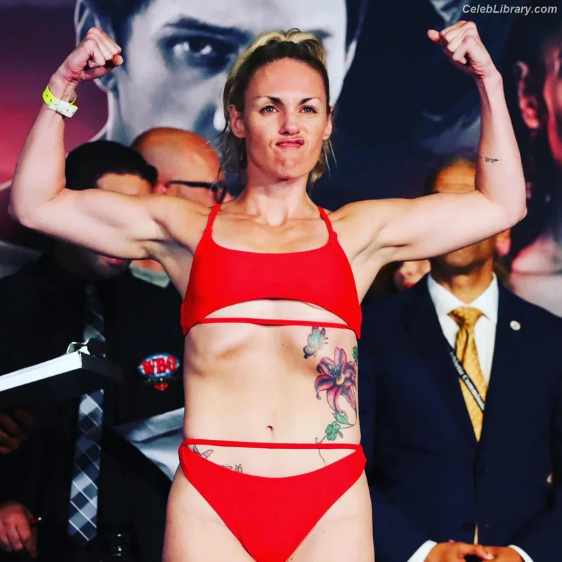 Heather Hardy photo 19 of 421