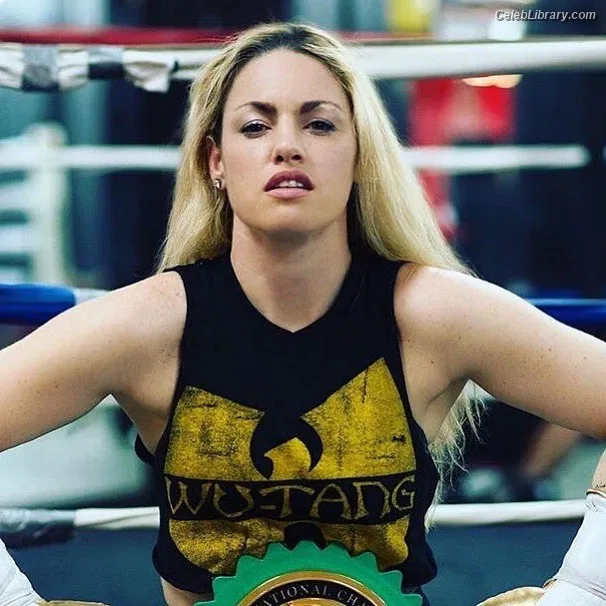 Heather Hardy photo 4 of 421