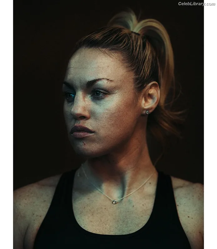 Heather Hardy photo 19 of 421