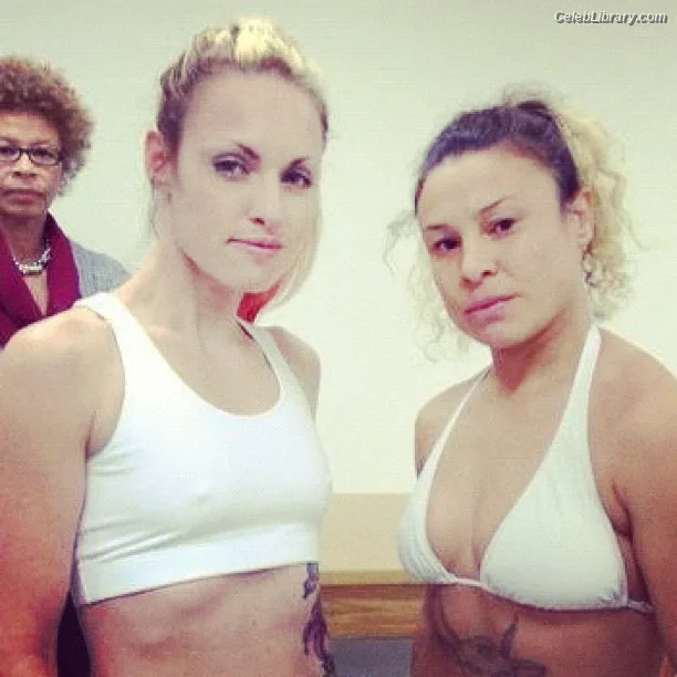 Heather Hardy photo 5 of 421