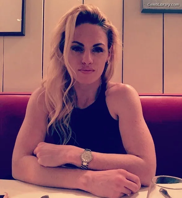 Heather Hardy photo 10 of 421