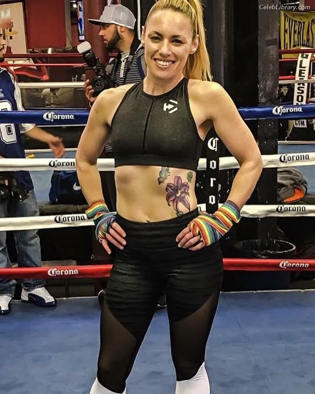 Heather Hardy photo 1 of 421