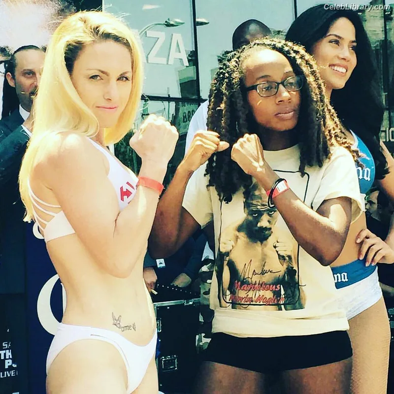 Heather Hardy photo 6 of 421