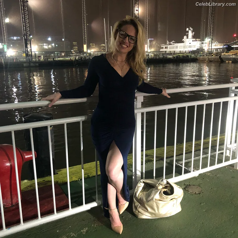 Heather Hardy photo 22 of 421