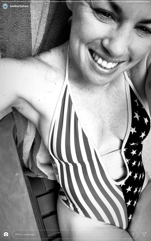 Heather Hardy photo 22 of 421